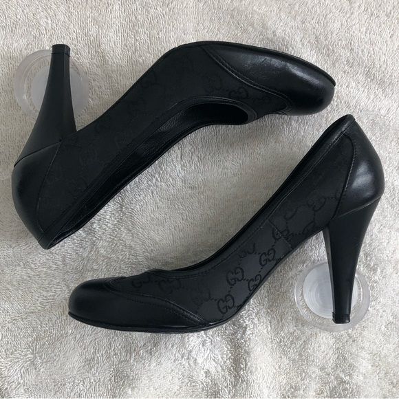 Salvatore Ferragamo EUC Heels, Sz 6.5 - Picture 6 of 14